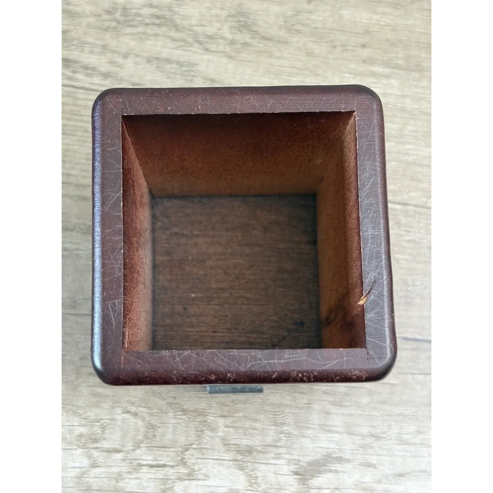 Desktop Wooden Golf Theme Pen Pencil Holder 4